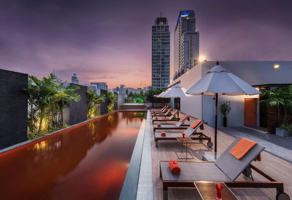 RADISSON SUITES BANGKOK